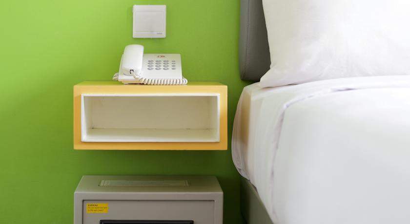 อมารีส โฮเต็ล ปาเลมบัง Hotel ภายนอก รูปภาพ