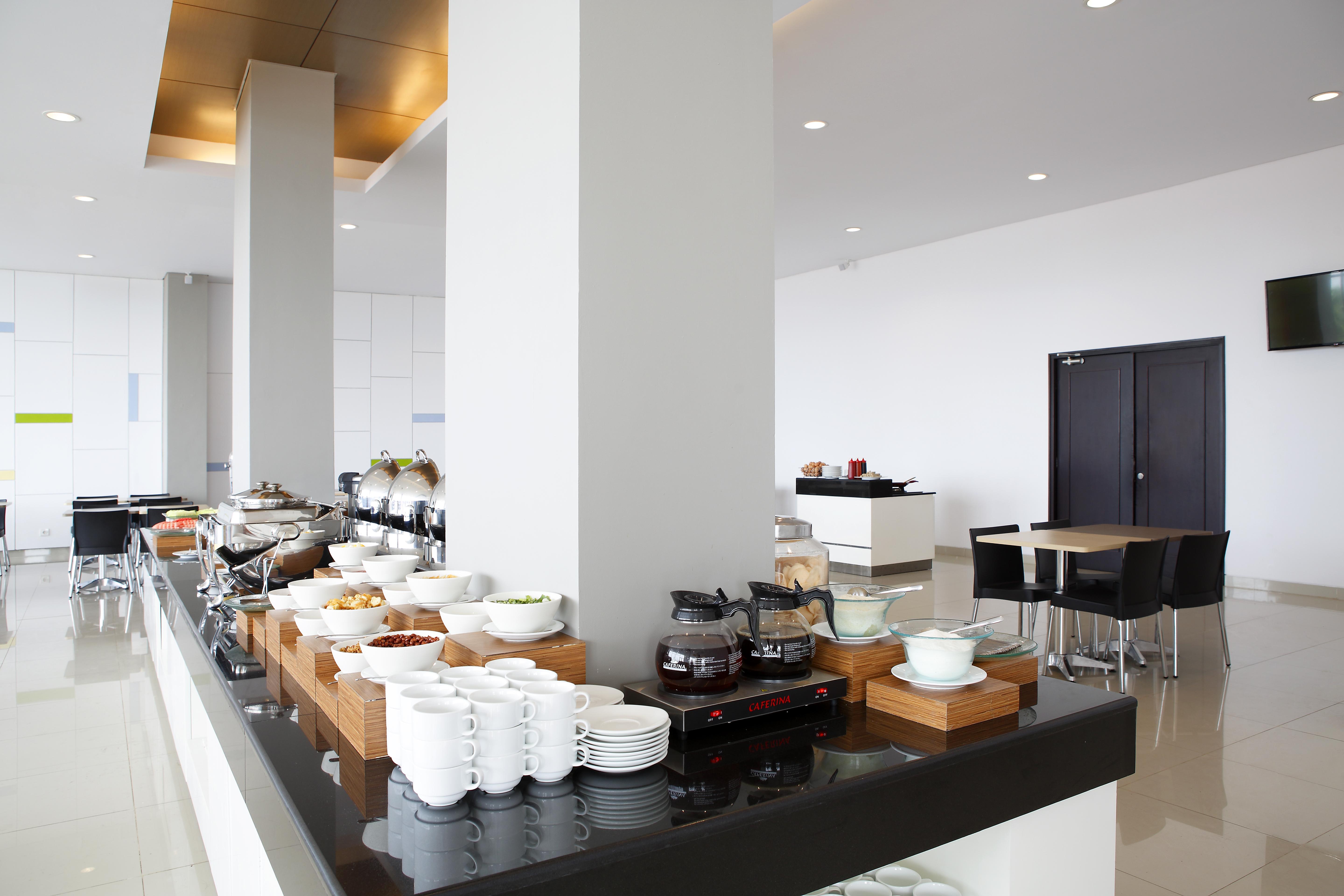 อมารีส โฮเต็ล ปาเลมบัง Hotel ภายนอก รูปภาพ