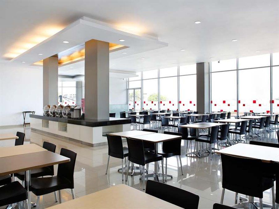 อมารีส โฮเต็ล ปาเลมบัง Hotel ภายนอก รูปภาพ