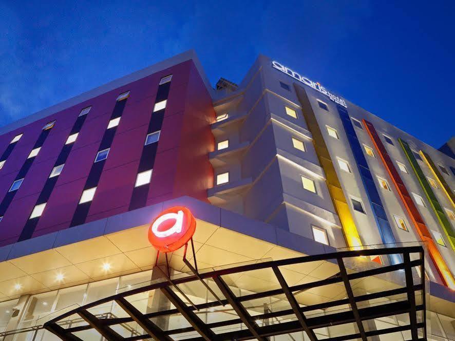 อมารีส โฮเต็ล ปาเลมบัง Hotel ภายนอก รูปภาพ