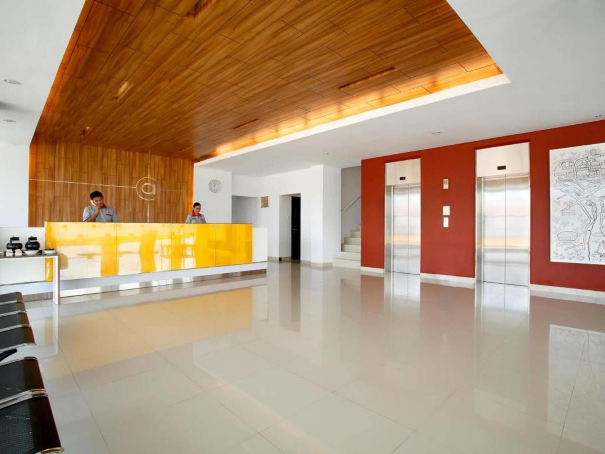 อมารีส โฮเต็ล ปาเลมบัง Hotel ภายนอก รูปภาพ